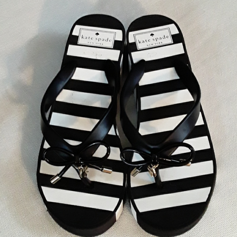 Kate Spade Wedge Sandals / Flip Flops - Picture 2 of 4